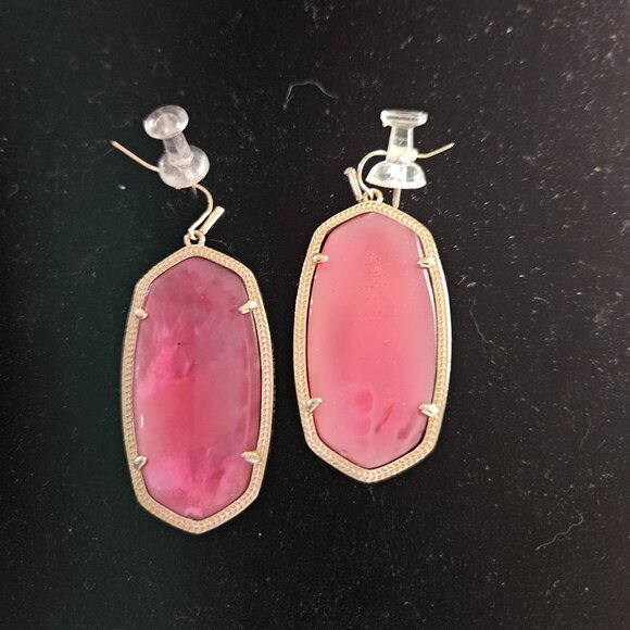 Kendra Scott Elsa Earrings - Picture 1 of 1